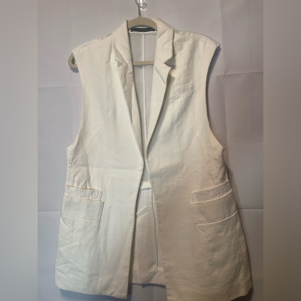 ZARA Basic Women's White Sleeveless Jacket